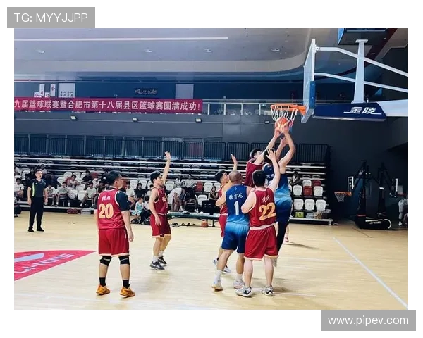 北京篮球队的节奏揭秘:激情与策略交织的篮球盛宴 北京篮球队的节奏揭秘:激情与策略交织的篮球盛宴