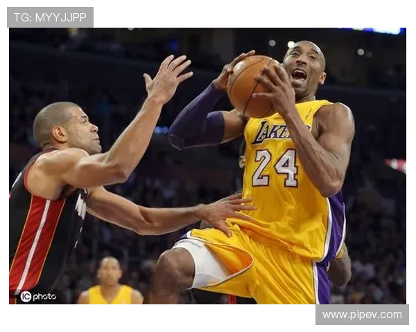 北京篮球队包夹战术解析及其对比赛的影响与策略探讨 北京篮球队包夹战术解析及其对比赛的影响与策略探讨