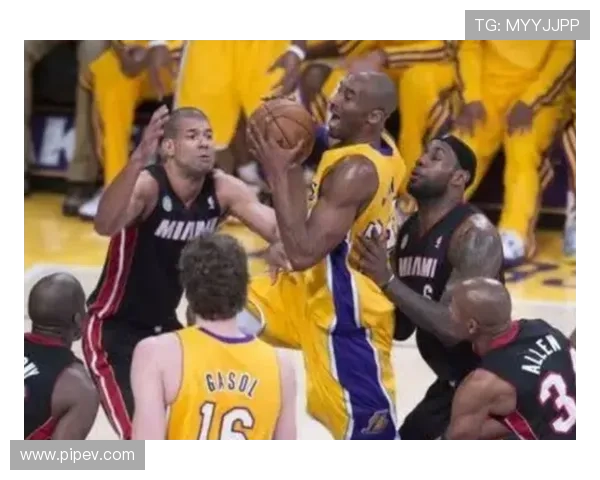 北京足球队包夹战术深度解析与对手应对策略探讨